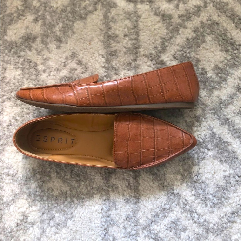 NEW! ESPIRIT Flats Size 6